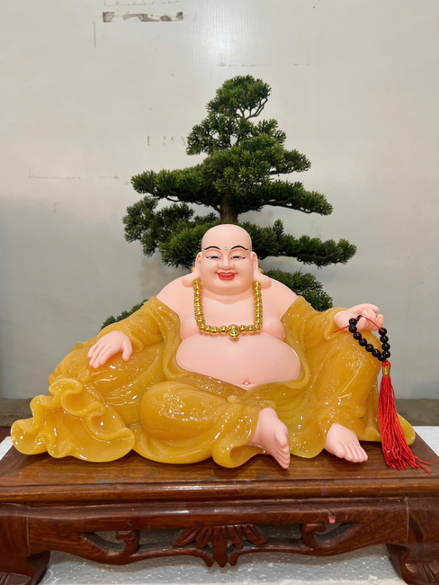 Di Lặc 21x38cm thạch anh vàng